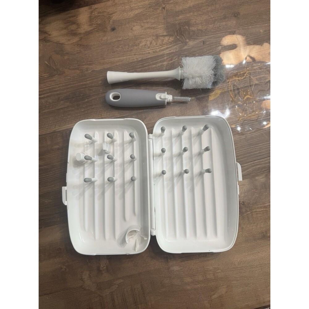 OXO Tot Portable Drying Rack with Bottle Brush Used Great Condition No Box